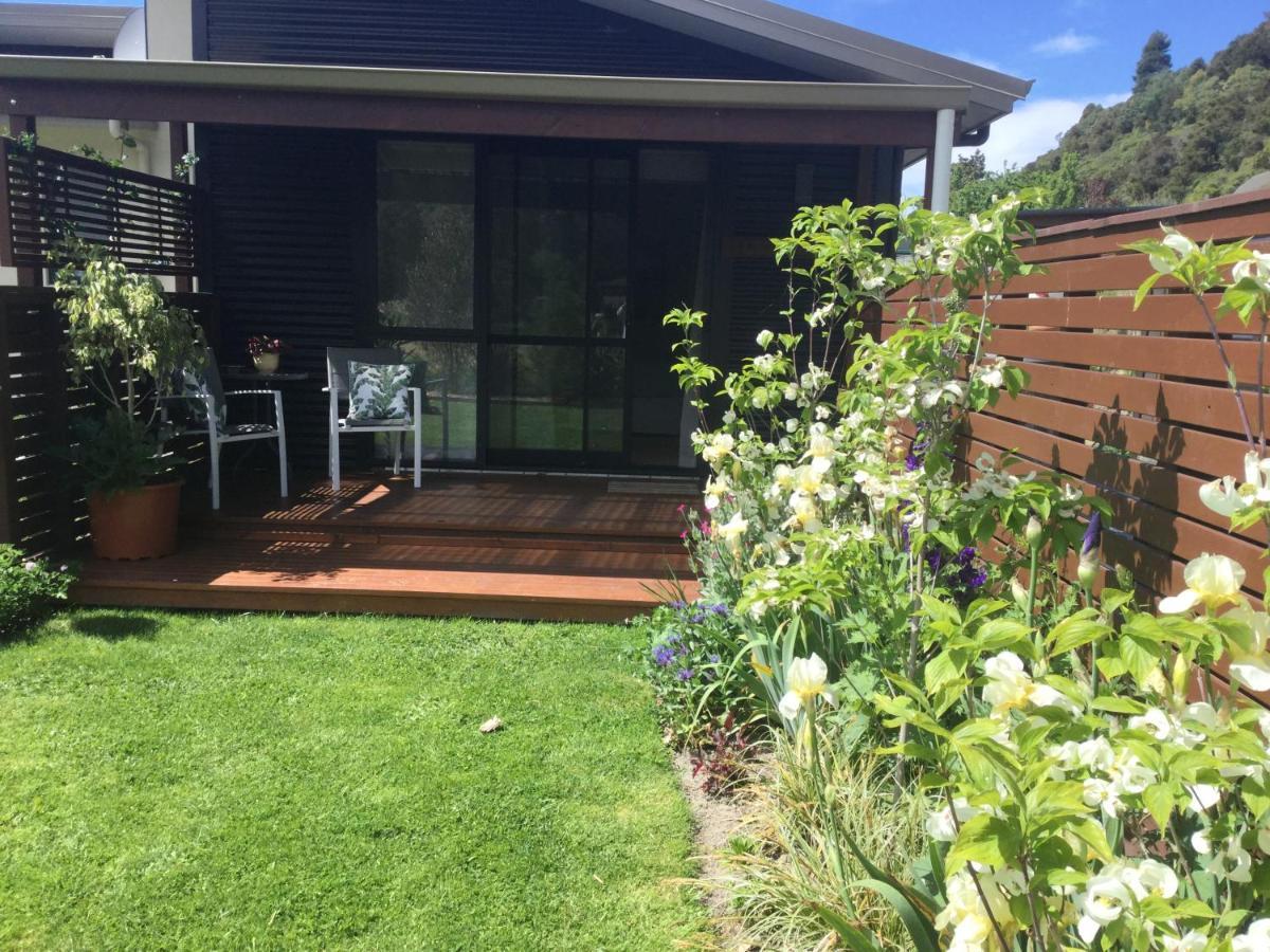Abel Tasman Sands Bnb Riwaka Extérieur photo